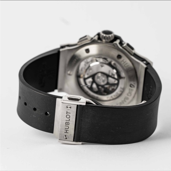 Hublot Big Bang 44mm - Picture 8 of 8